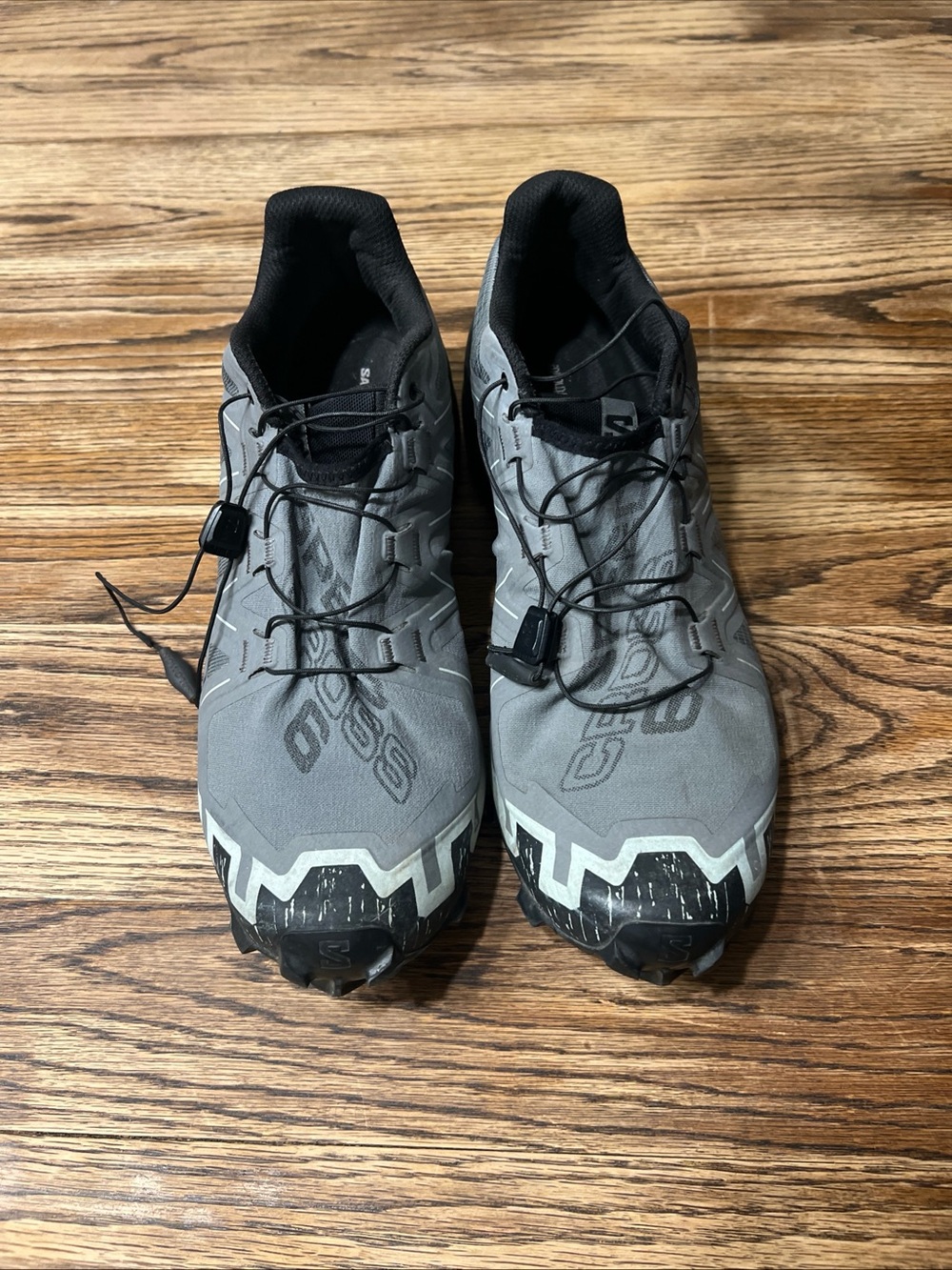 Salomon Gray and Black Men's Trail Running Shoes with Quick-Lace